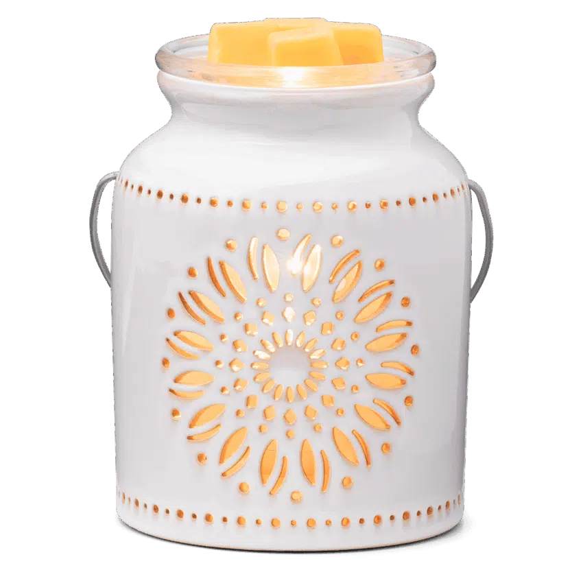 Scentsy Warmer HeirloomFlower Glow Wax