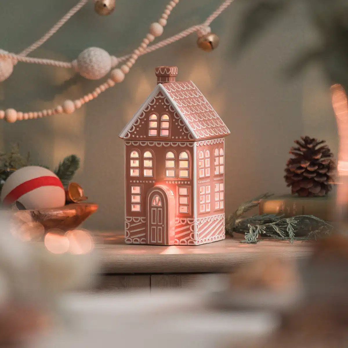 HolidayDrops Gingerbread Gingerhaus Warmer On