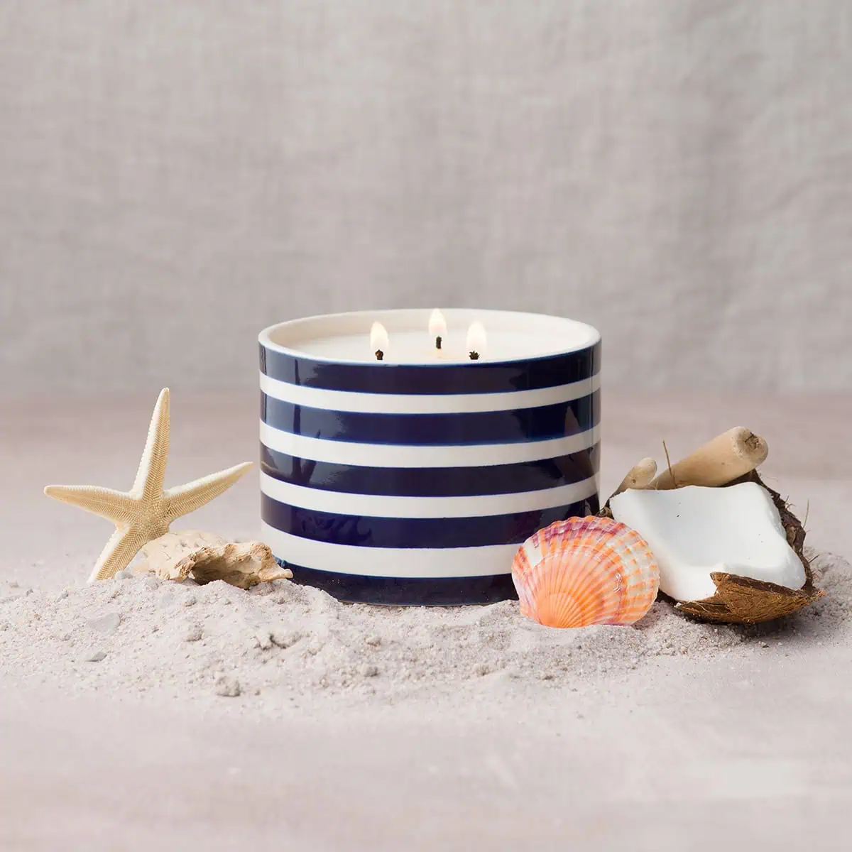 Scentsy TheAprilEdit Coastal BarefootBeachStripedCandle Candle Full R