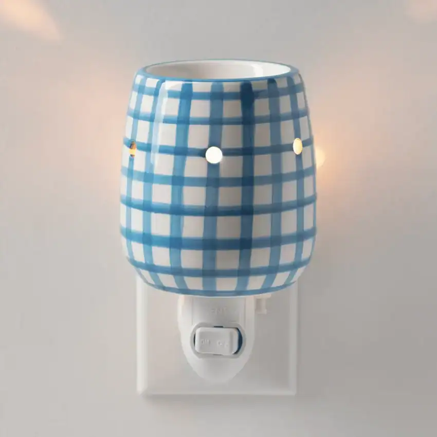 Scentsy MiniwarmerCottageGinghamGlowMain