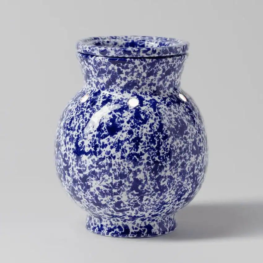 Scentsy WarmerBlueSpongewareGlow